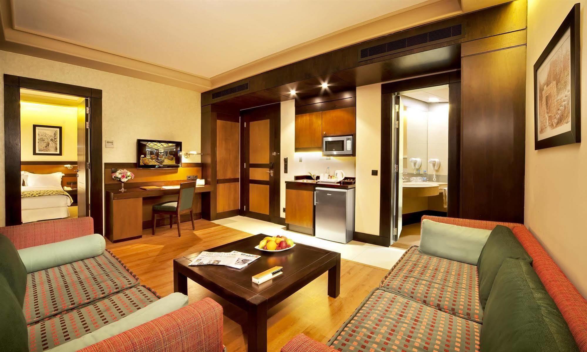 Coral Beirut Al Hamra Hotel Habitación foto